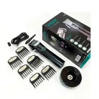 Машинка VGR V-682, 0.8–12 мм, 2500mAh, 300 хв, 6 насадок, LED та база · код 997